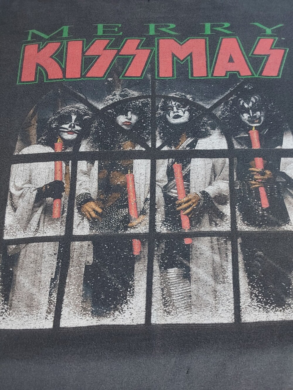 KISS Merry Kissmas Black Graphic Band Tee 1997 - Picture 3 of 11